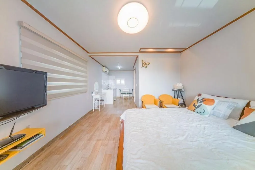 Ganghwa Petit Pension 인천 게스트하우스