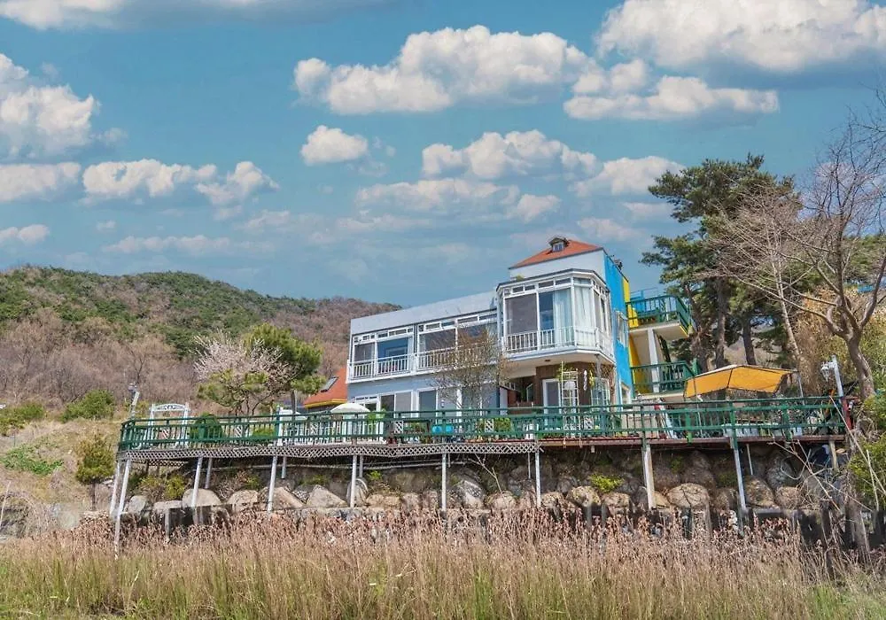 Ganghwa Petit Pension Incheon Korsel