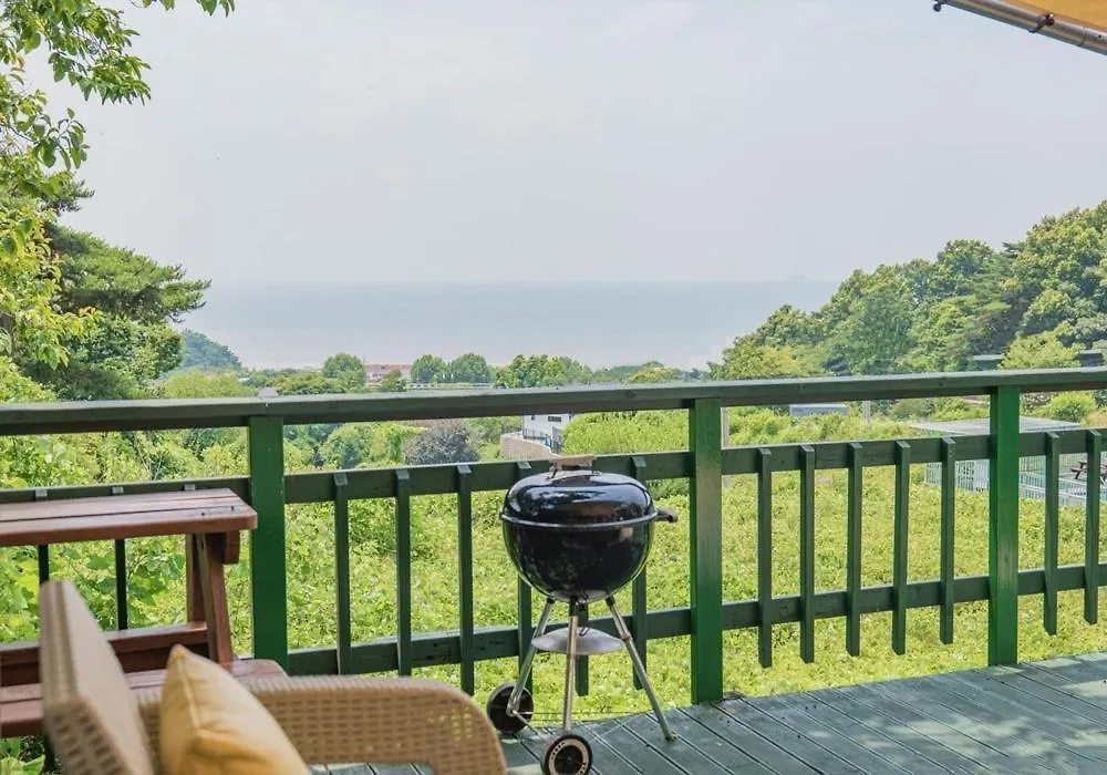 Wisma tamu Ganghwa Petit Pension Incheon Korsel