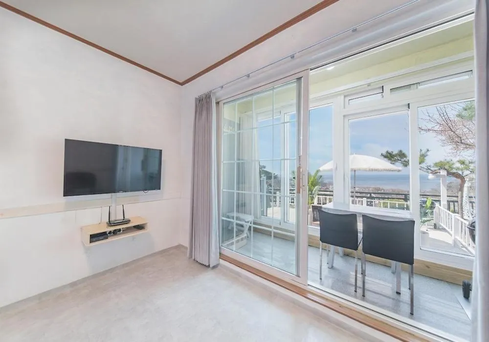 Guest house Ganghwa Petit Pension Incheon