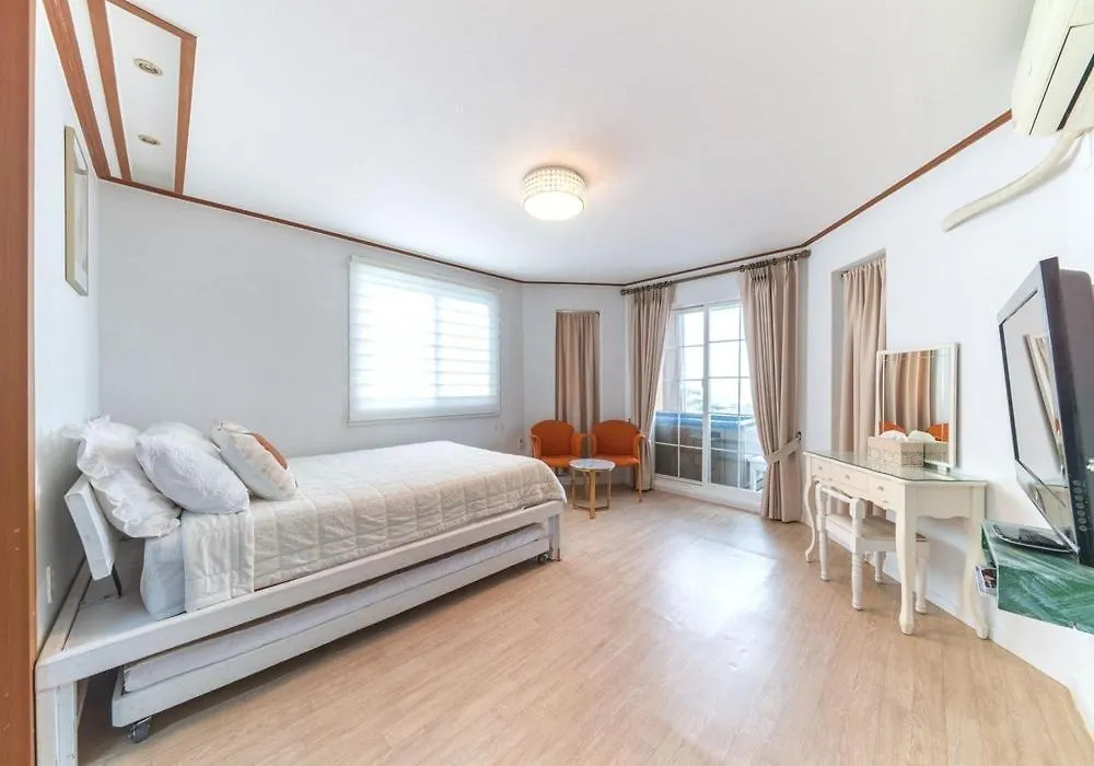 Ganghwa Petit Pension Incheon Wisma tamu