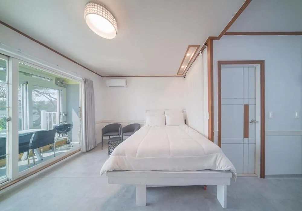 Ganghwa Petit Pension Incheon Wisma tamu
